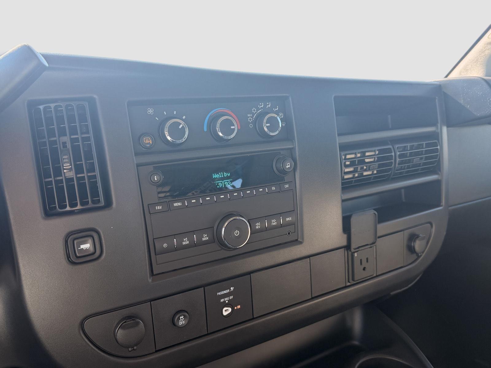2026 Chevrolet Express Cargo Work Van - Photo 19
