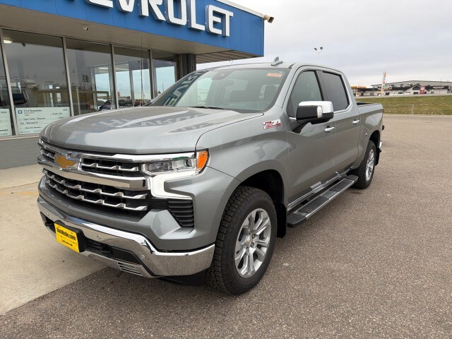 2026 Chevrolet Silverado 1500 LTZ photo 3