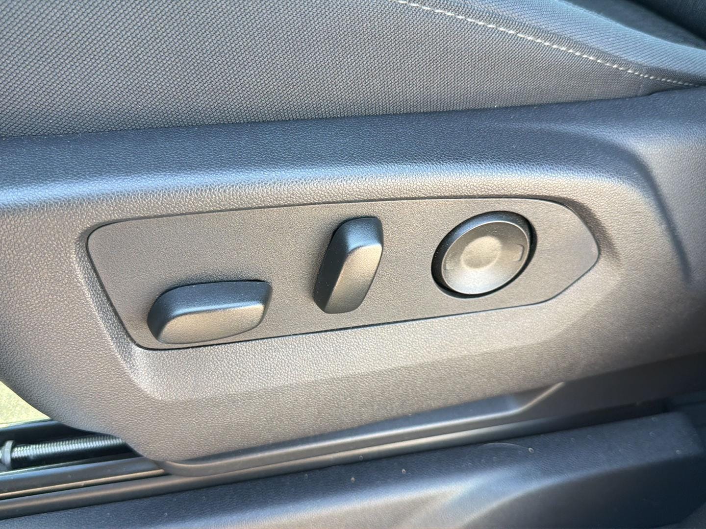 2026 Chevrolet Silverado 1500 LT - Photo 11