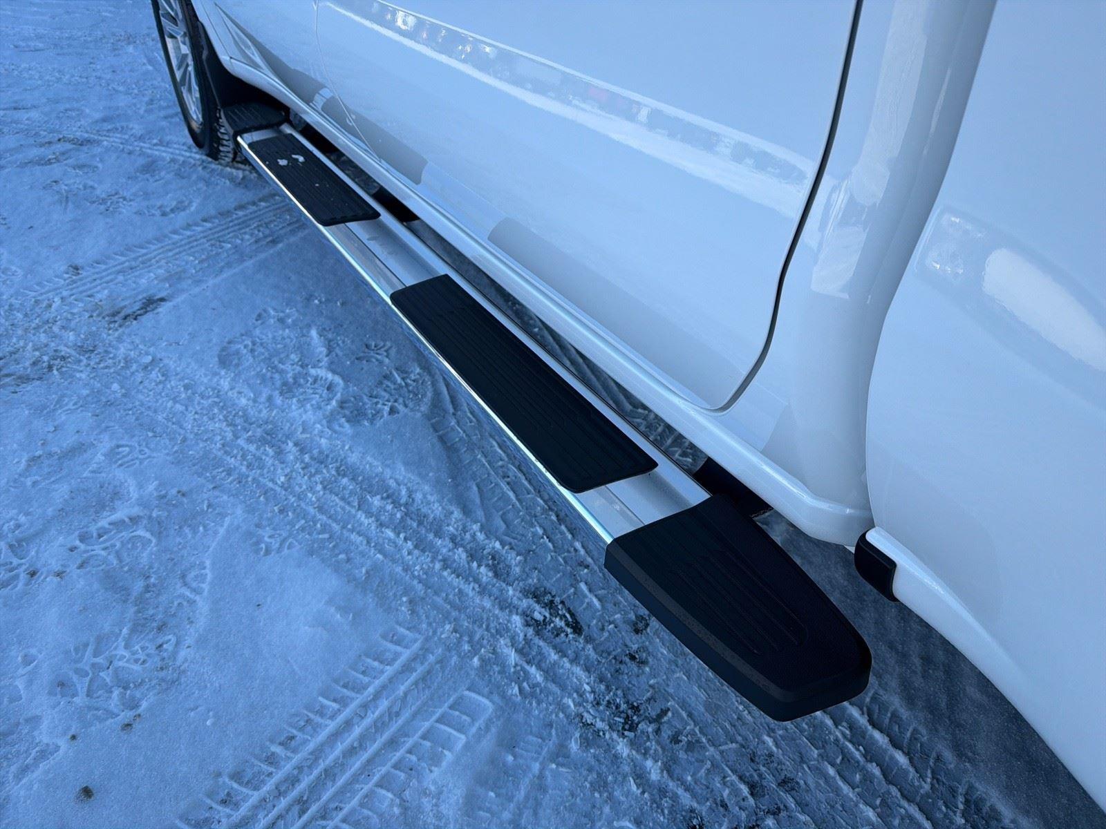 2026 Chevrolet Silverado 1500 LTZ - Photo 10
