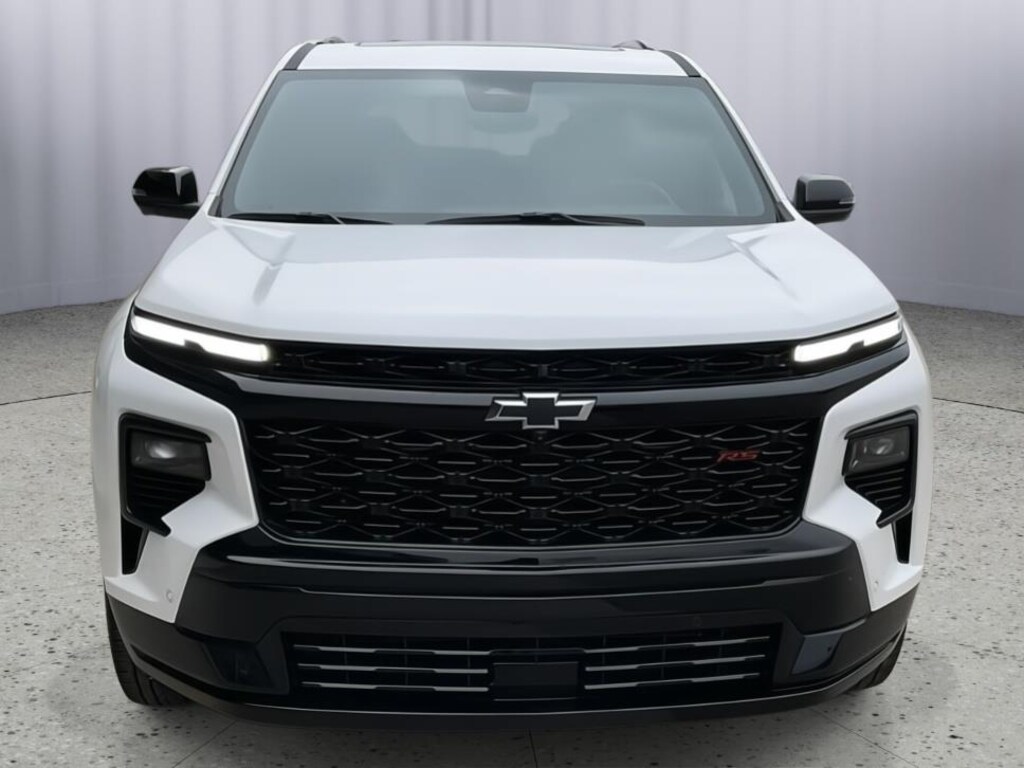 Used 2025 Chevrolet Traverse RS SUV