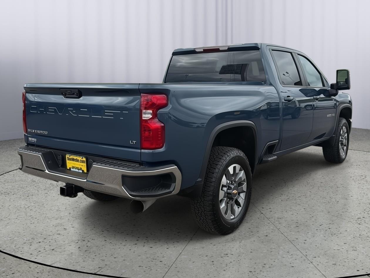 2026 Chevrolet Silverado 3500 HD LT - Photo 6