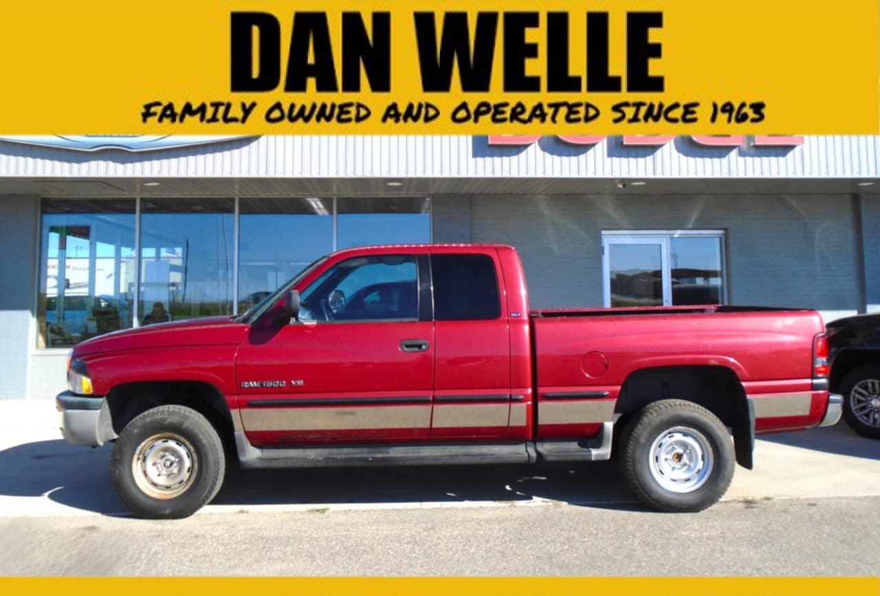 1999 Dodge Ram Pickup ST's photo