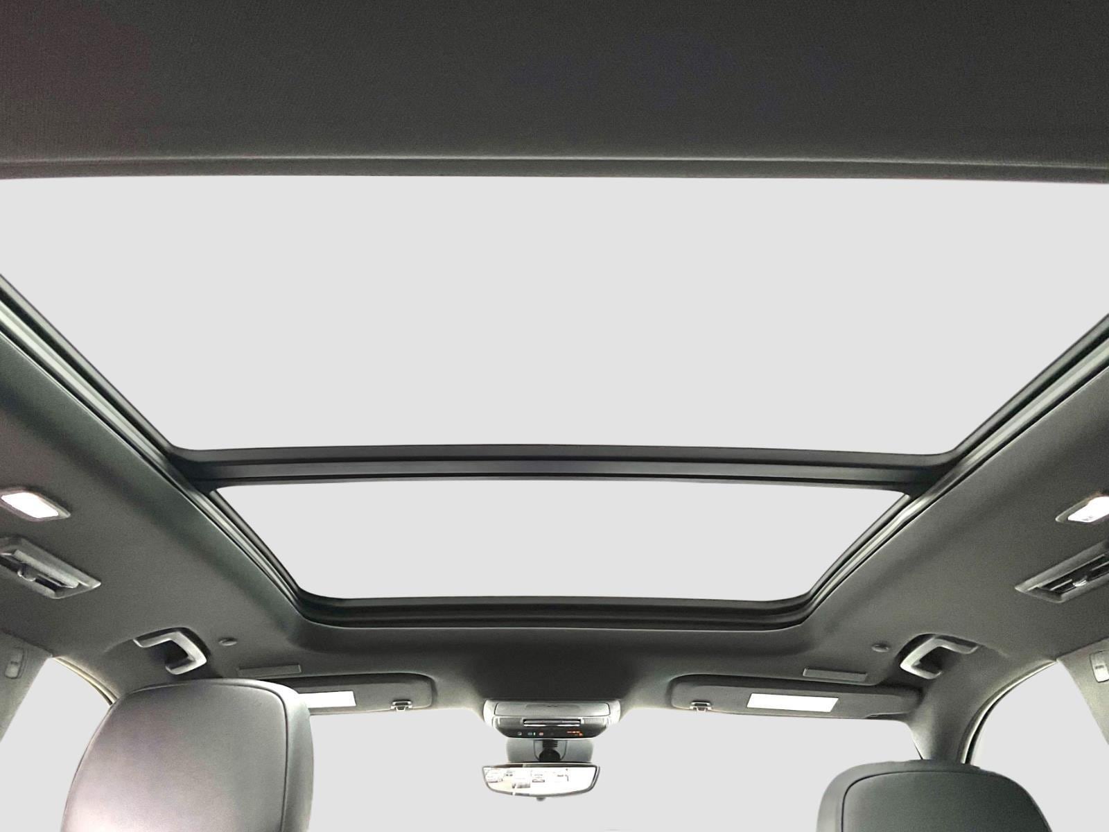 2025 Chevrolet Traverse RS - Photo 29
