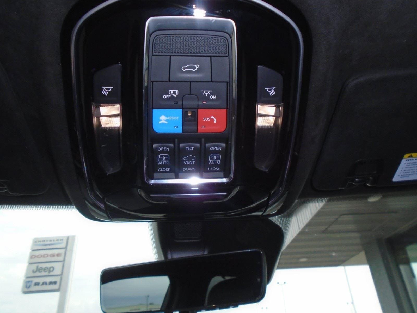 2022 Jeep Grand Cherokee Summit Reserve - Photo 23
