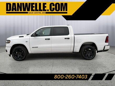 2026 Ram 1500 BIG HORN CREW CAB 4X4 5'7 BOX Pickup