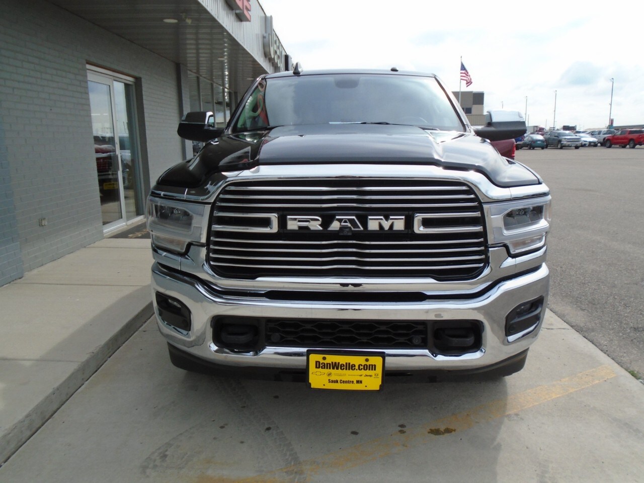 2021 Ram 2500 Laramie photo 3