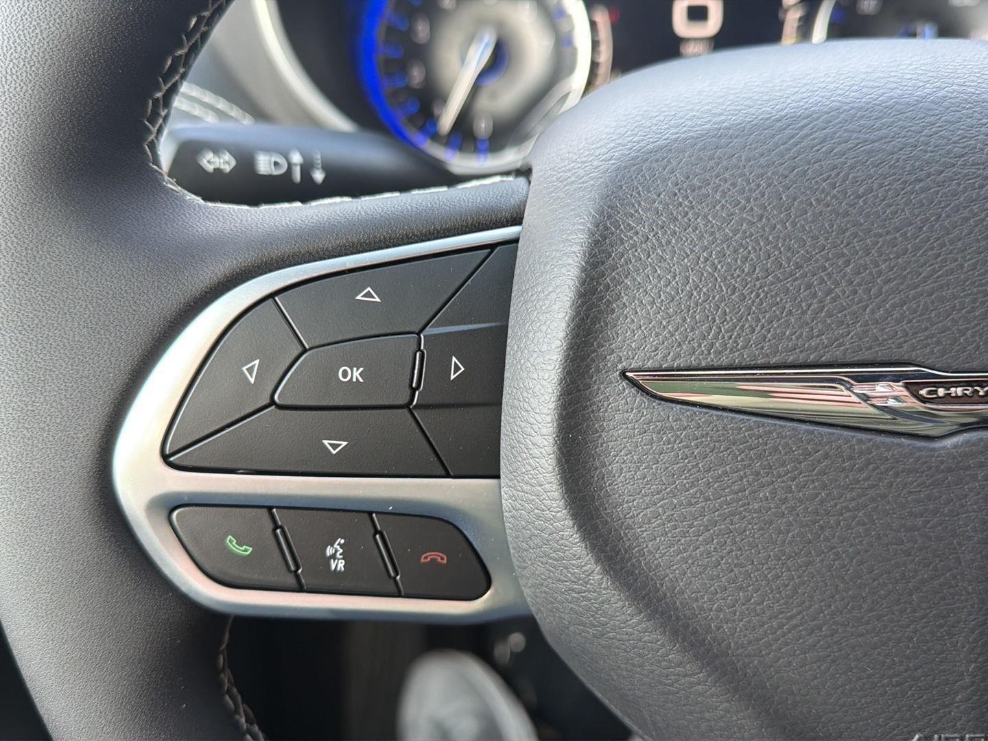 2026 Chrysler Pacifica Select - Photo 20