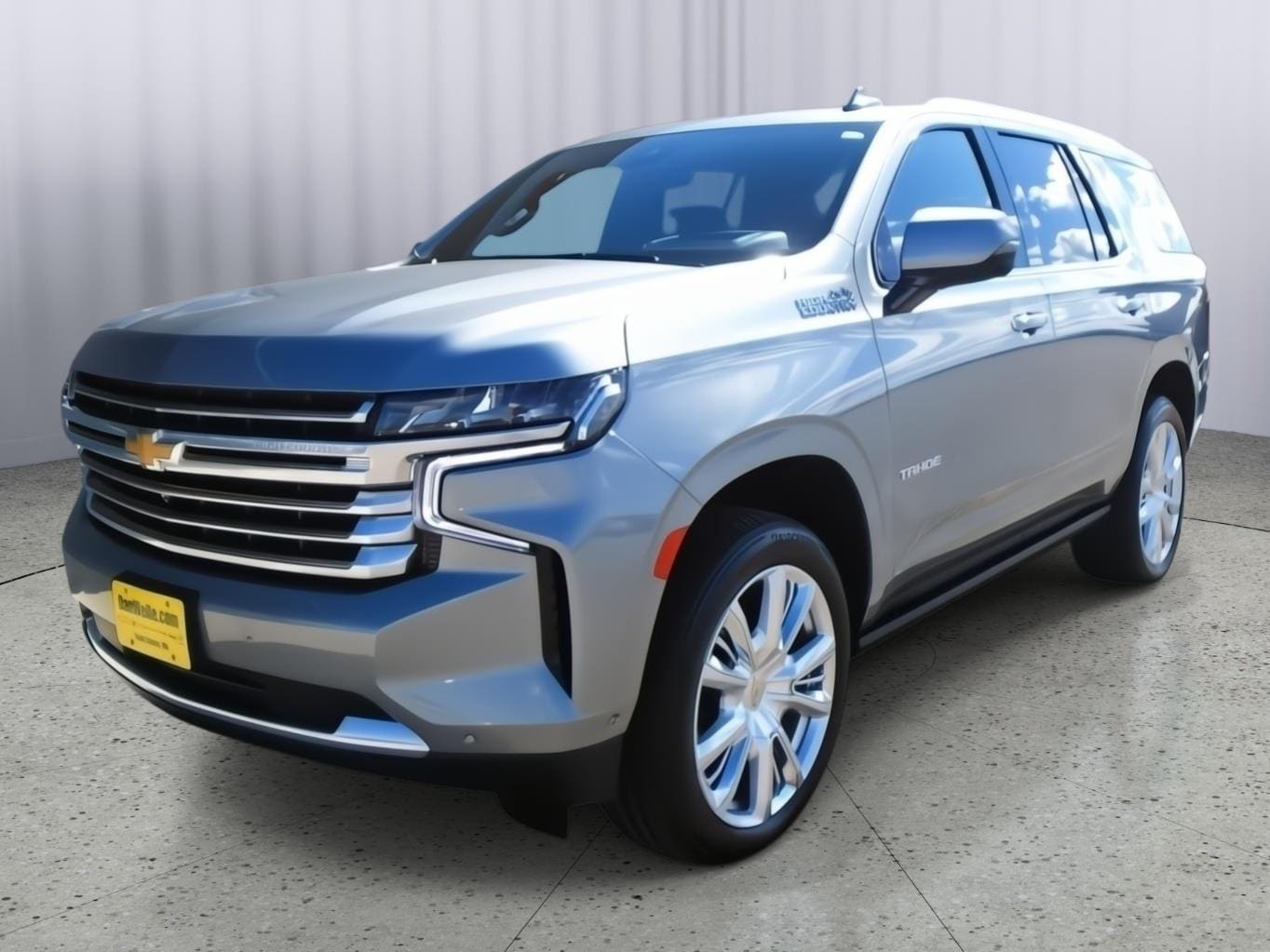 Used 2024 Chevrolet Tahoe High Country with VIN 1GNSKTKLXRR244752 for sale in Sauk Centre, Minnesota