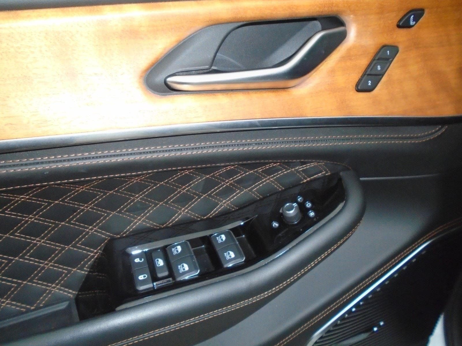 2022 Jeep Grand Cherokee Summit Reserve - Photo 29