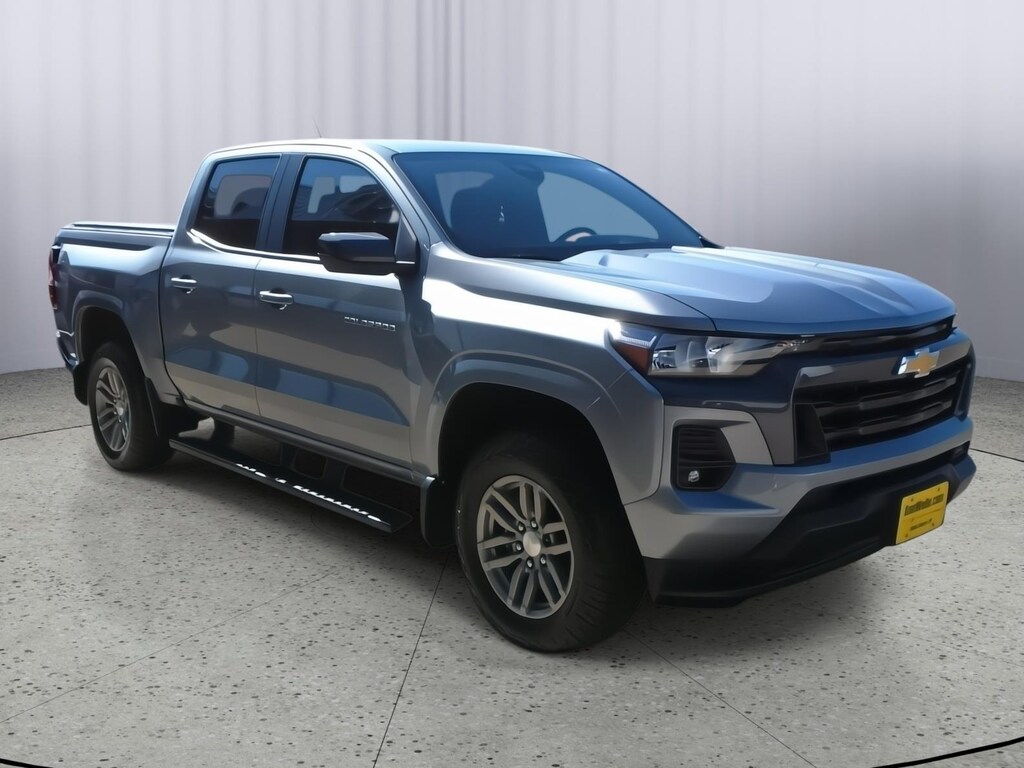Used 2023 Chevrolet Colorado 4WD LT Truck