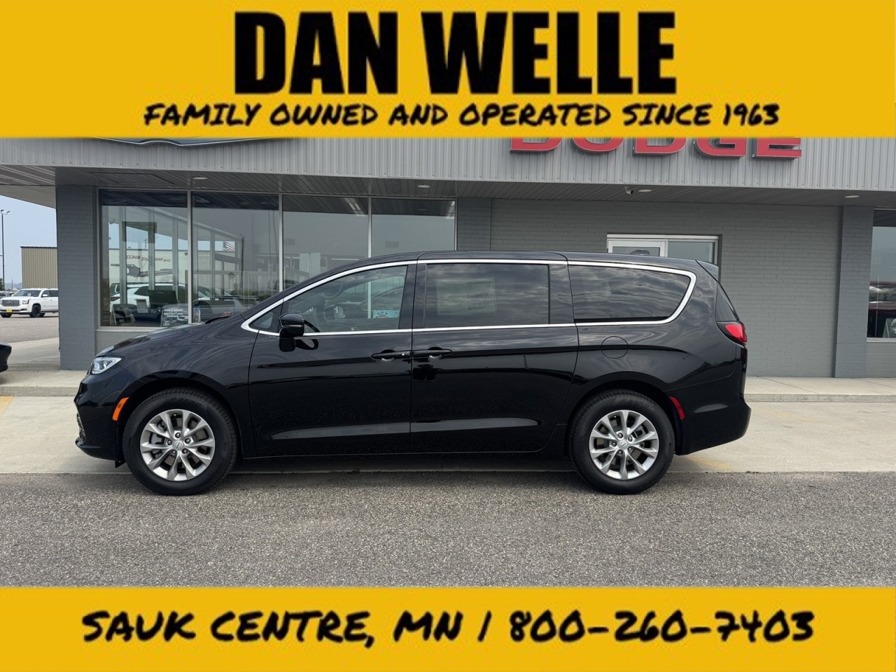 2025 Chrysler Pacifica SELECT AWD