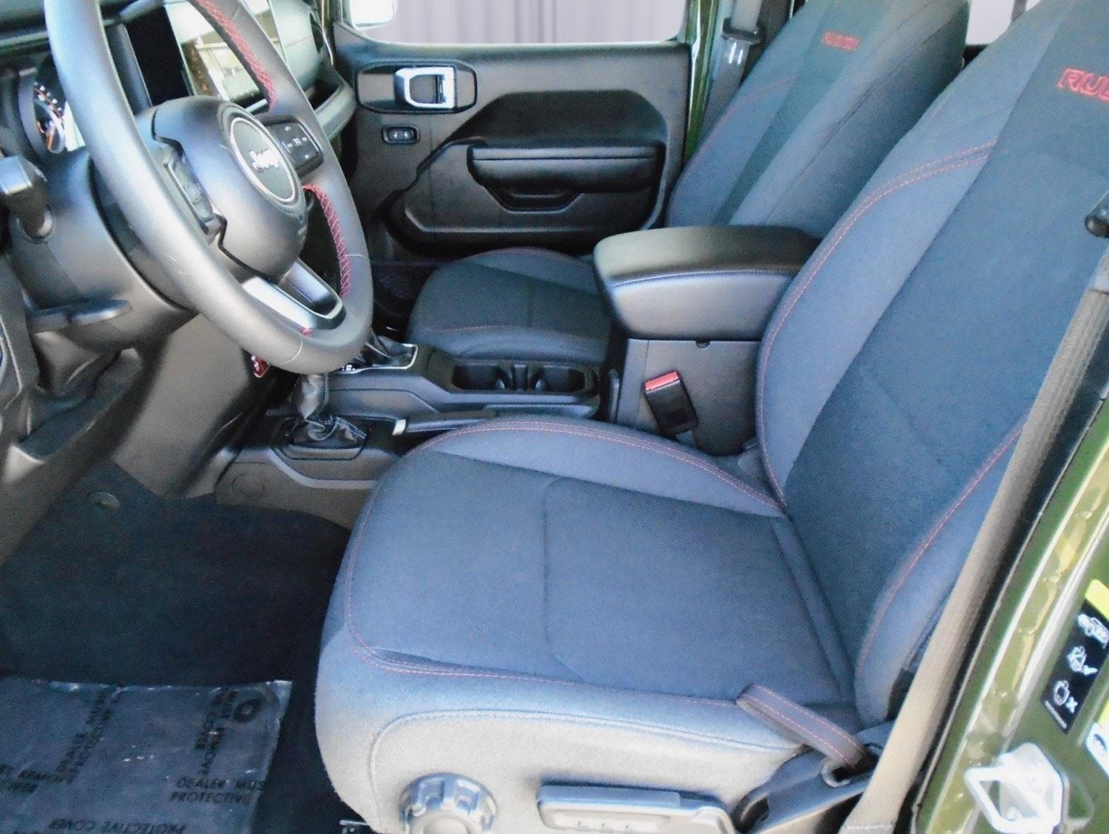 2024 Jeep Wrangler 4-Door Rubicon - Photo 10
