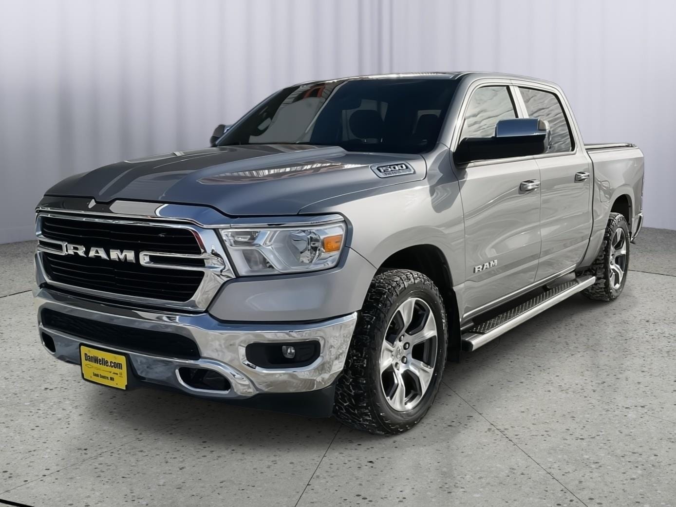 Used 2019 RAM Ram 1500 Pickup Big Horn/Lone Star with VIN 1C6SRFFT0KN762115 for sale in Sauk Centre, Minnesota