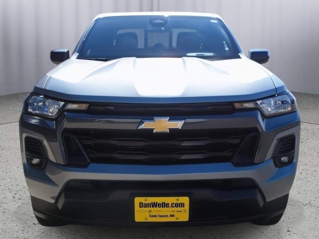 Used 2023 Chevrolet Colorado 4WD LT Truck