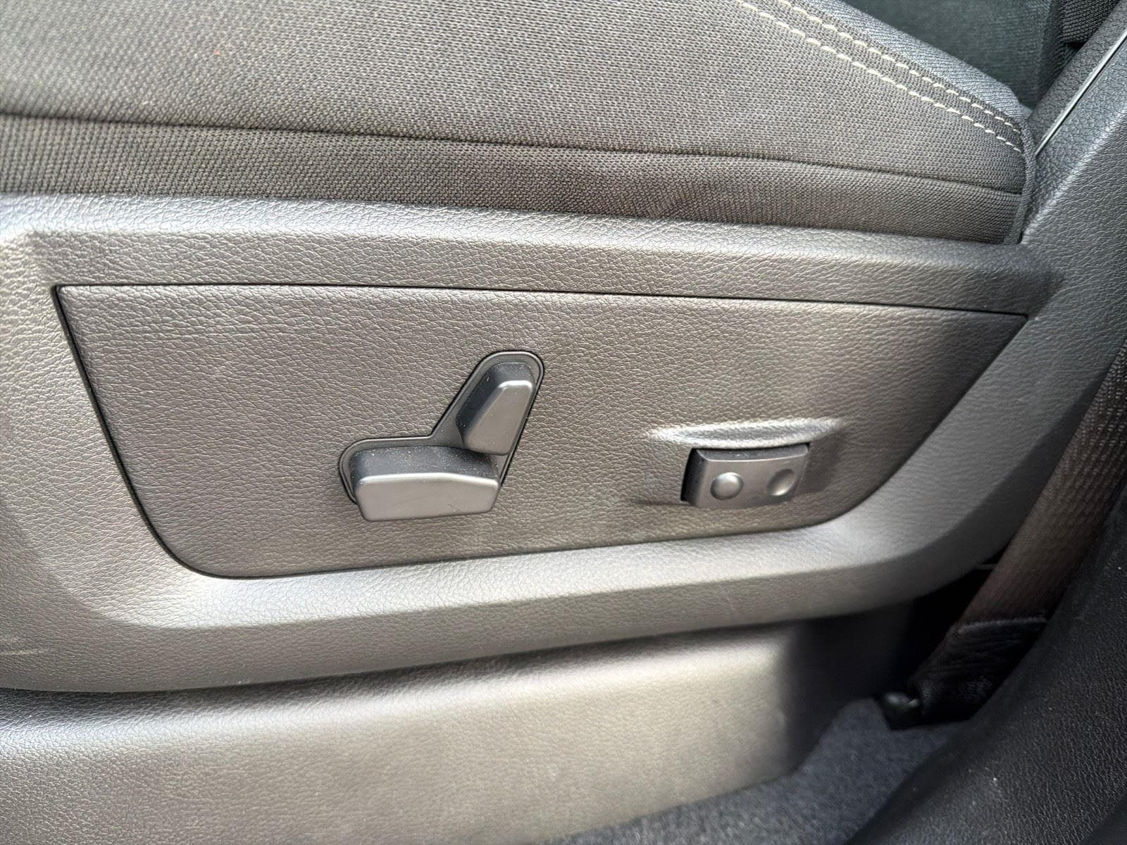 2026 RAM 3500 Big Horn - Photo 13