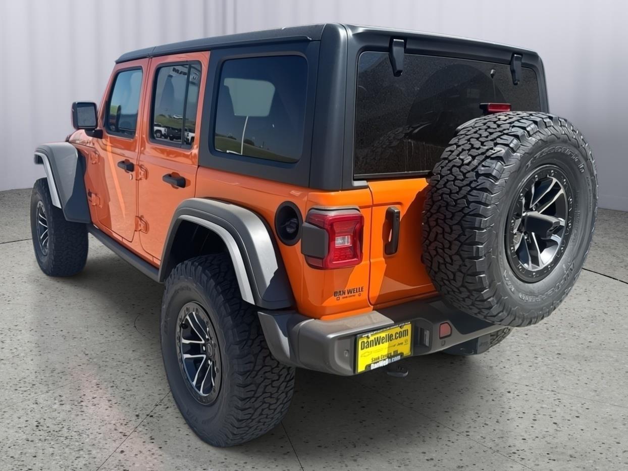 2025 Jeep Wrangler 4-Door Willys - Photo 4