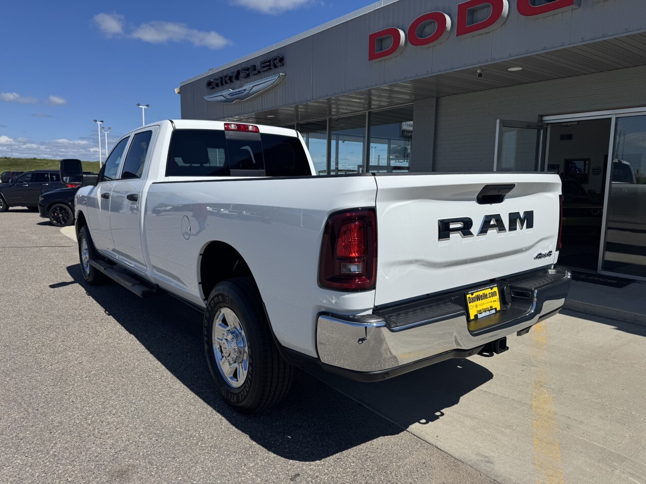 2026 Ram 3500 Tradesman photo 4
