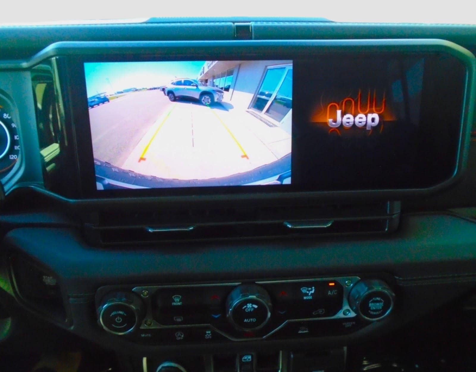 2024 Jeep Wrangler 4-Door Rubicon - Photo 17