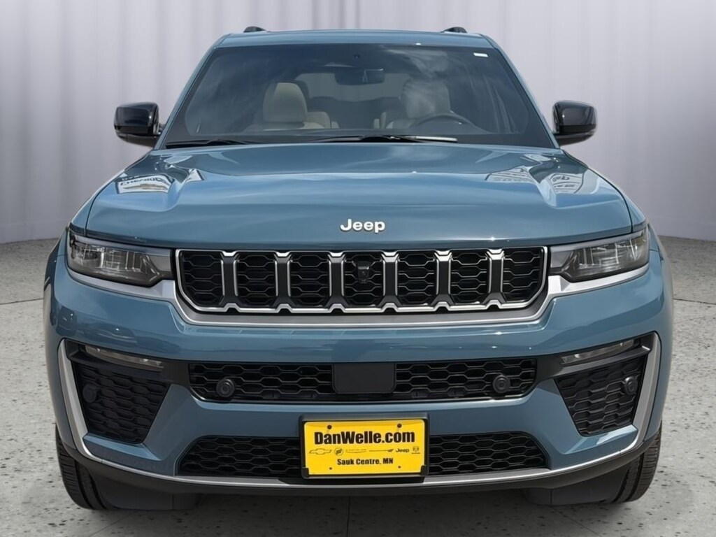 New 2026 Jeep Grand Cherokee L LIMITED 4X4 Sport Utility