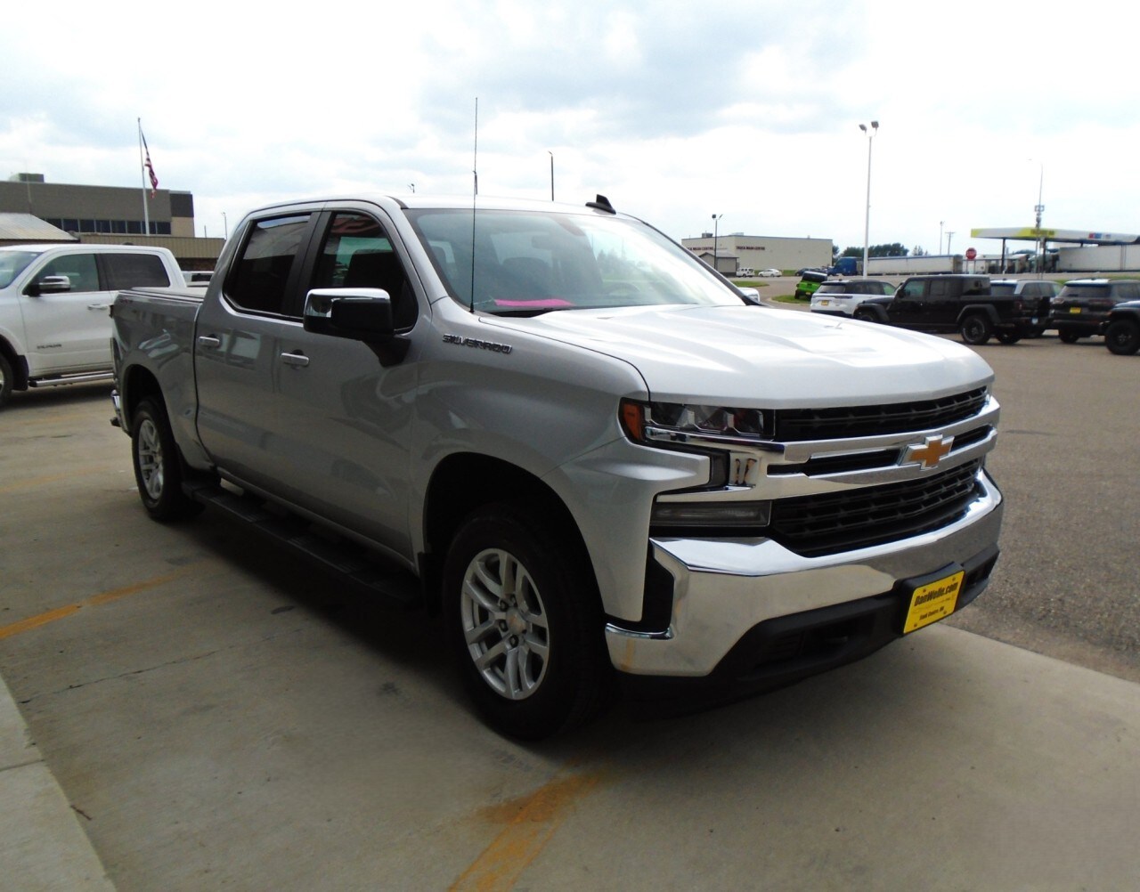 2020 Chevrolet Silverado 1500 LT photo 4