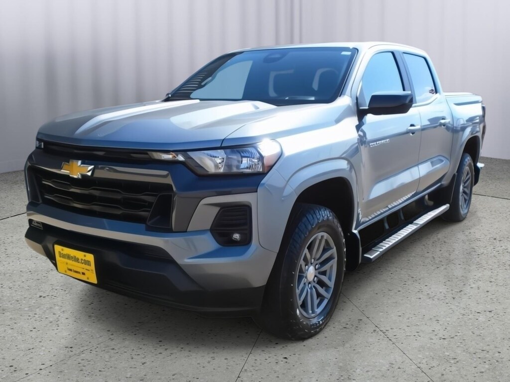 Used 2023 Chevrolet Colorado 4WD LT Truck