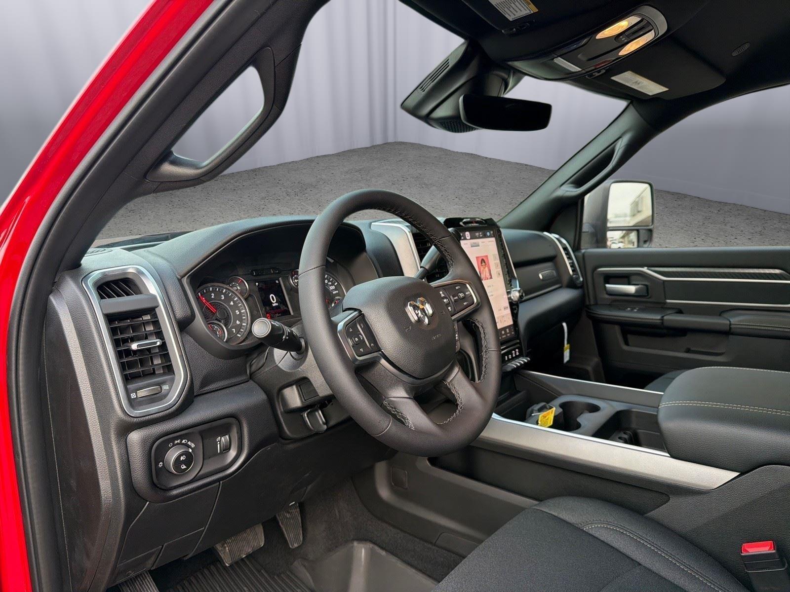 2026 RAM 3500 Big Horn - Photo 16