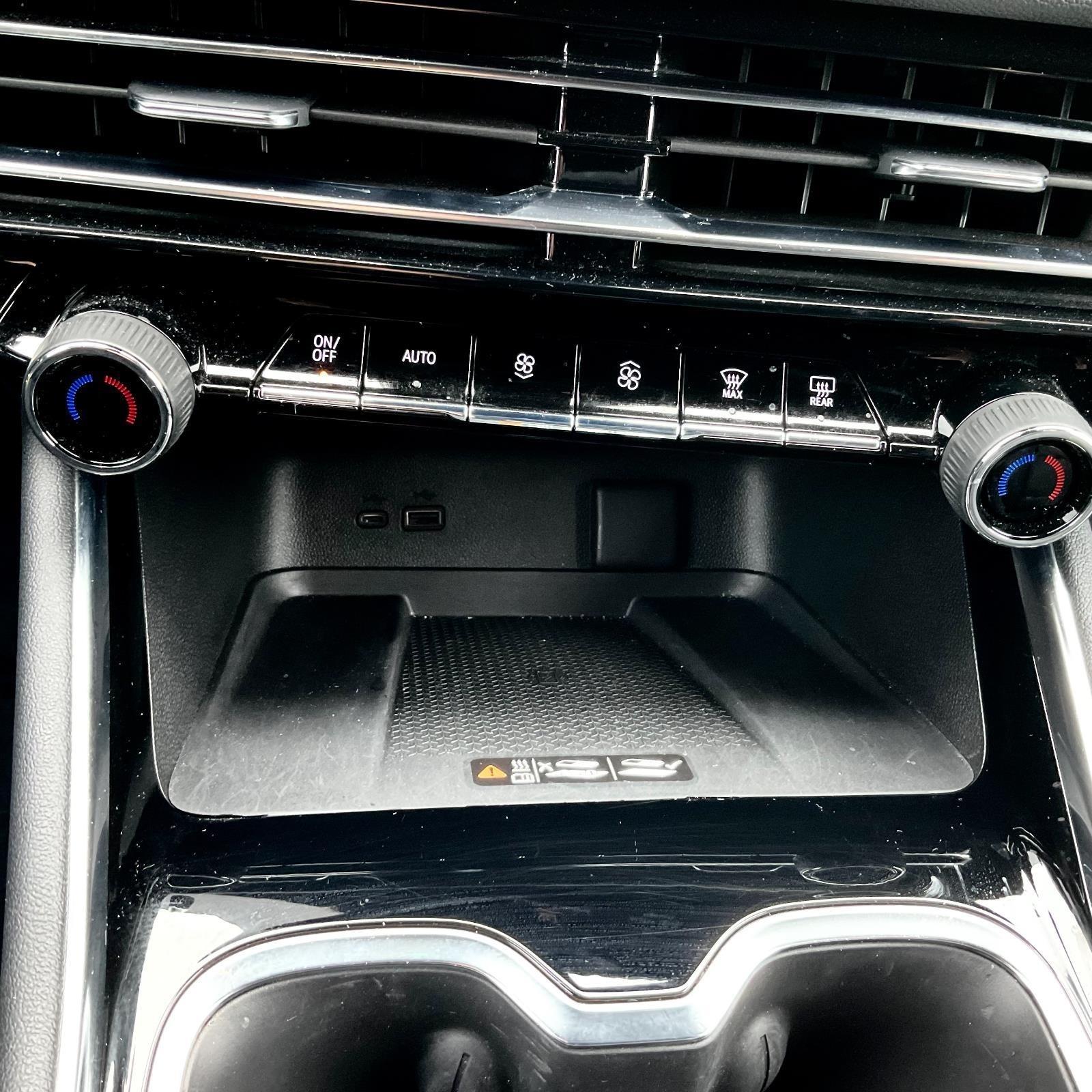2025 Chevrolet Traverse RS - Photo 30