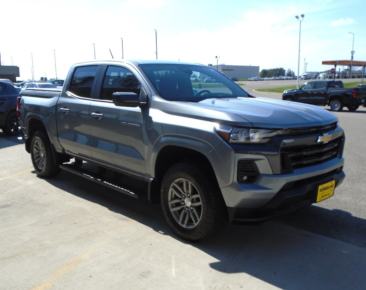 2023 Chevrolet Colorado LT photo 4