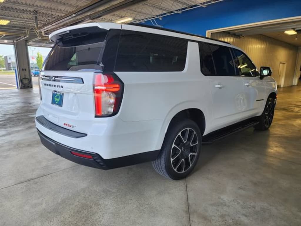 Used 2024 Chevrolet Suburban RST SUV