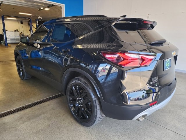 2022 Chevrolet Blazer 2LT photo 2