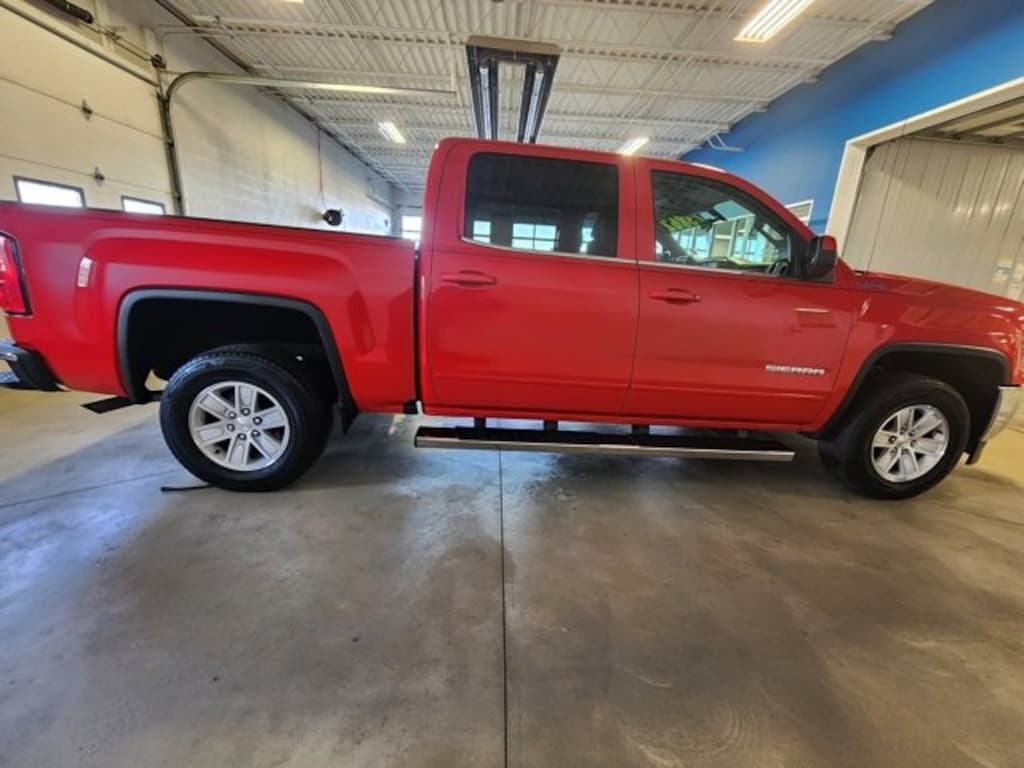 Used 2017 GMC Sierra 1500 SLE Truck