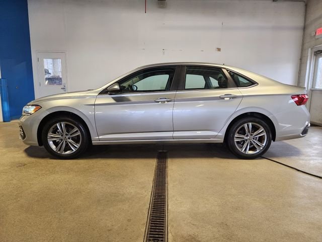 2024 Volkswagen Jetta SE