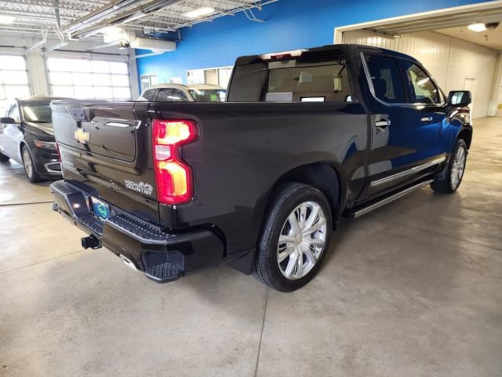 Used 2024 Chevrolet Silverado 1500 High Country Truck