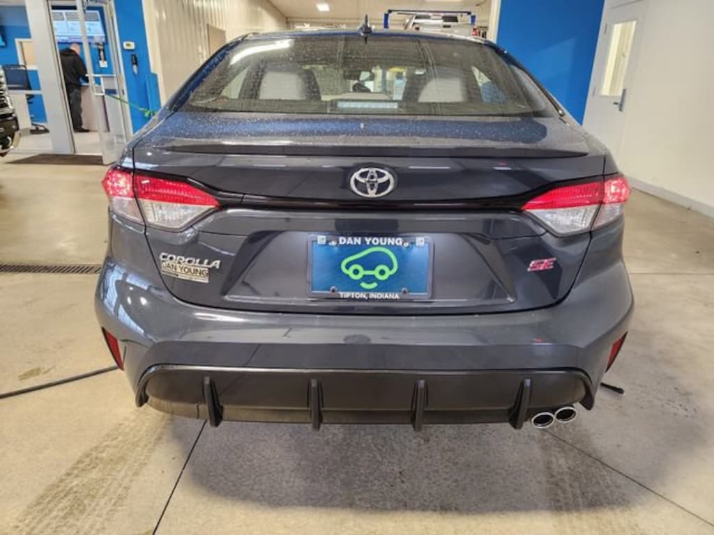 Used 2024 Toyota Corolla SE Sedan