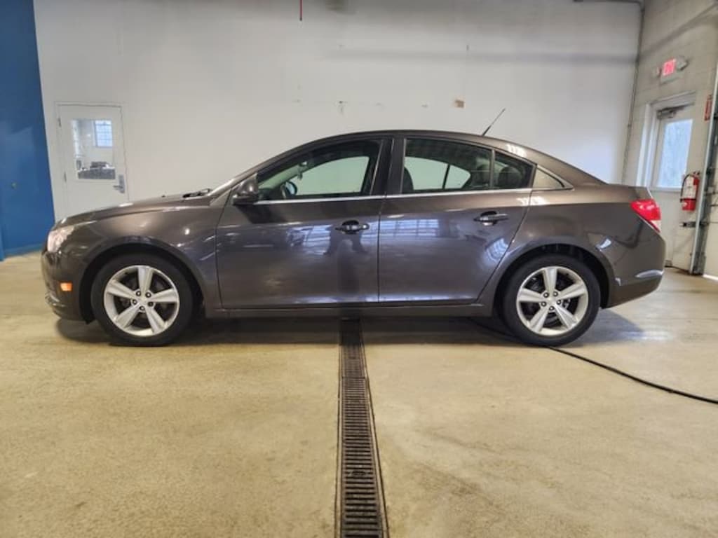 Used 2014 Chevrolet Cruze 2LT Car