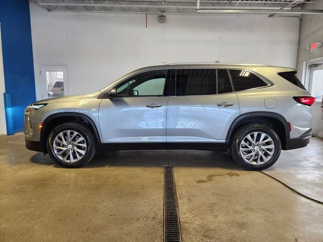 2025 Buick Enclave SUV 