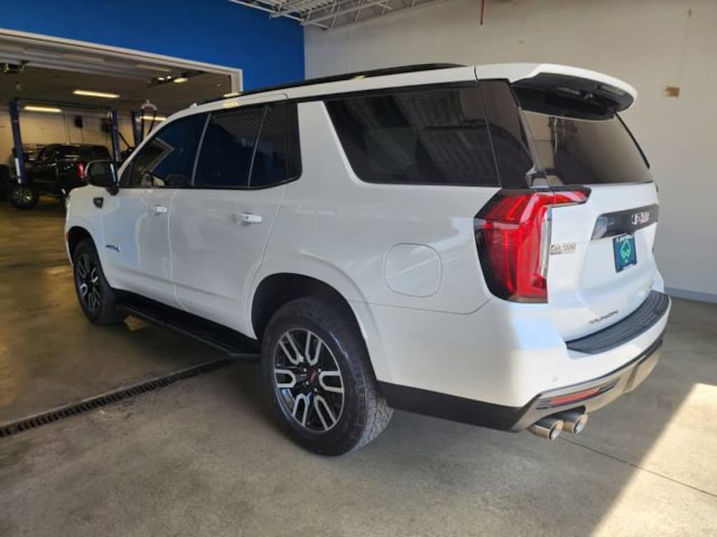 Used 2022 GMC Yukon AT4 SUV