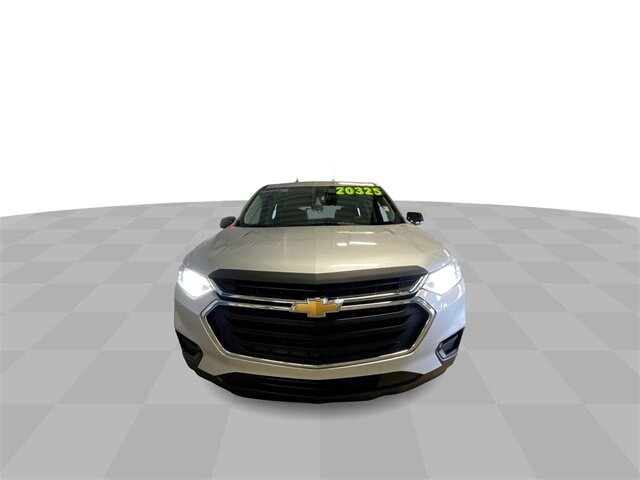 2019 Chevrolet Traverse LS photo 3