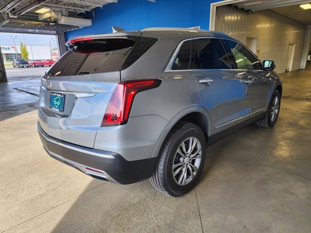2023 Cadillac XT5 Premium Luxury photo 2