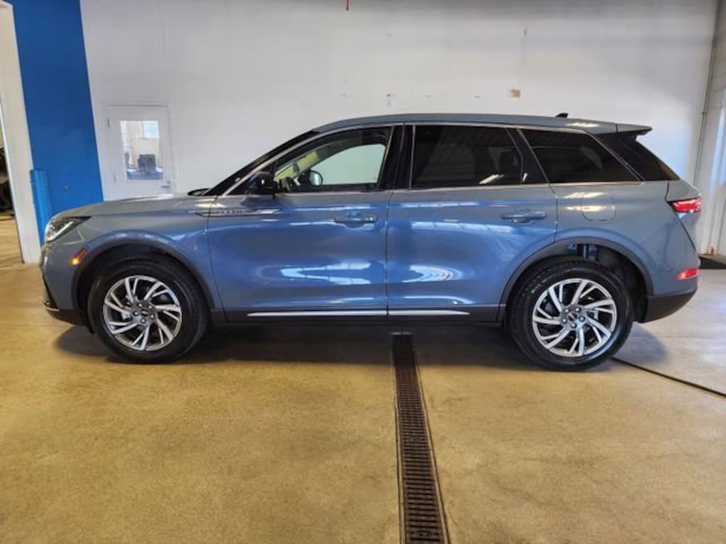 Used 2023 Lincoln Corsair Standard SUV
