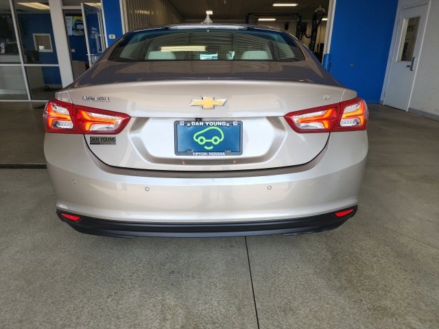 2024 Chevrolet Malibu Premier 2LT photo 3
