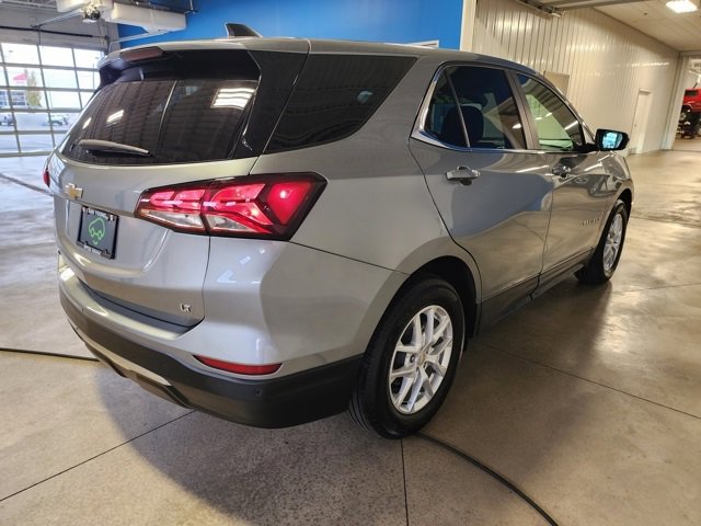 2023 Chevrolet Equinox LT photo 4