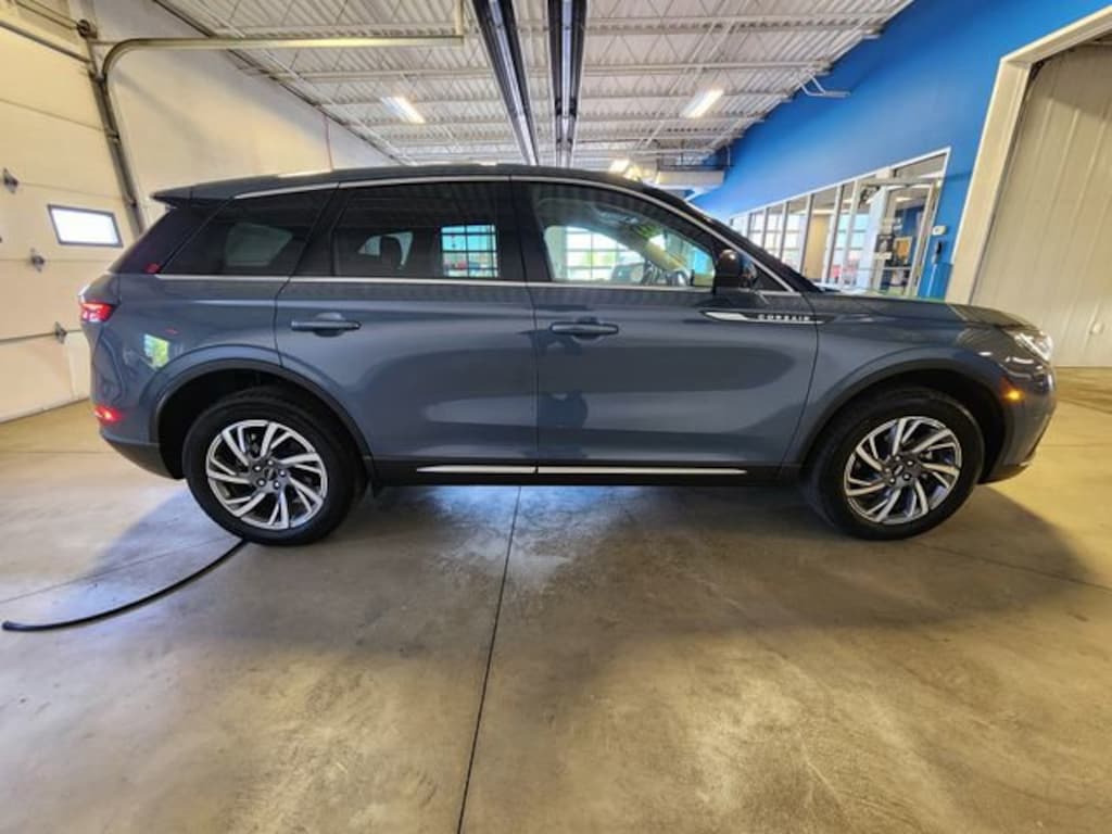 Used 2023 Lincoln Corsair Standard SUV
