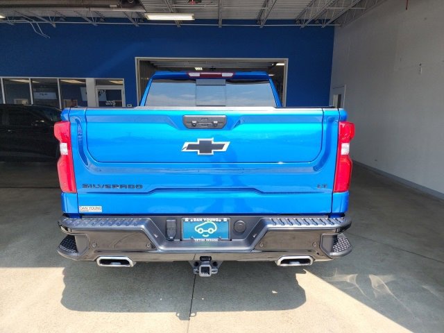2024 Chevrolet Silverado 1500 LT Trail Boss photo 3