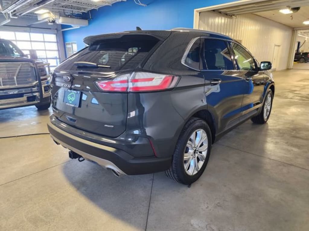 Used 2023 Ford Edge Titanium SUV