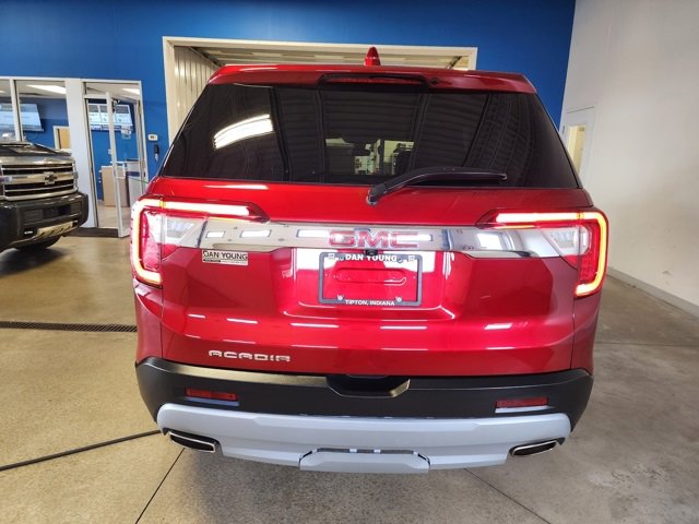 2023 Gmc Acadia SLE photo 3