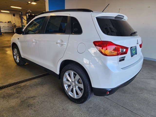 2015 Mitsubishi Outlander Sport SEL GT SE photo 2