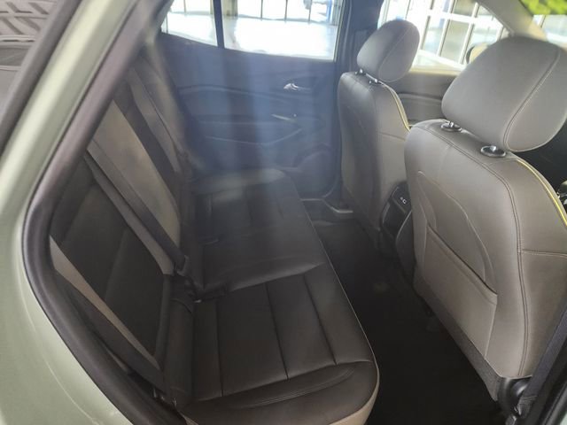 2025 Chevrolet Trax Activ - Photo 14