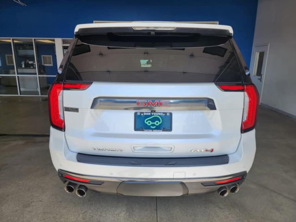 Used 2022 GMC Yukon AT4 SUV